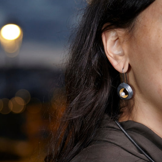 Due, Pendientes de gancho fijo, con perla