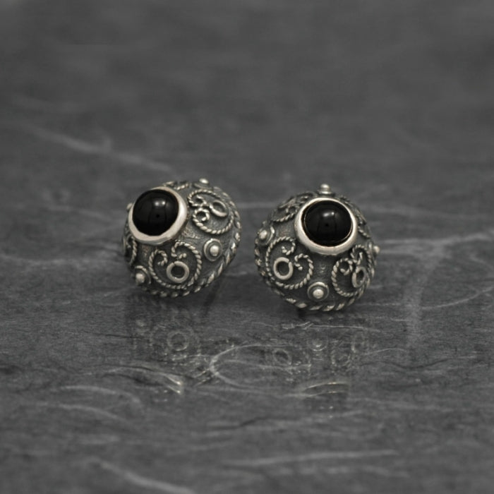 Torque Azabache, Pendientes de presión