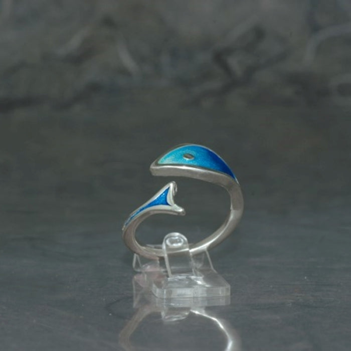 Mare Peixes, Anillo