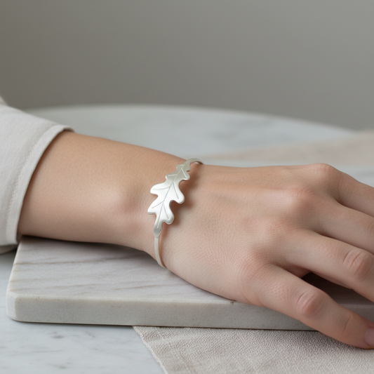 Carballo, pulsera rígida