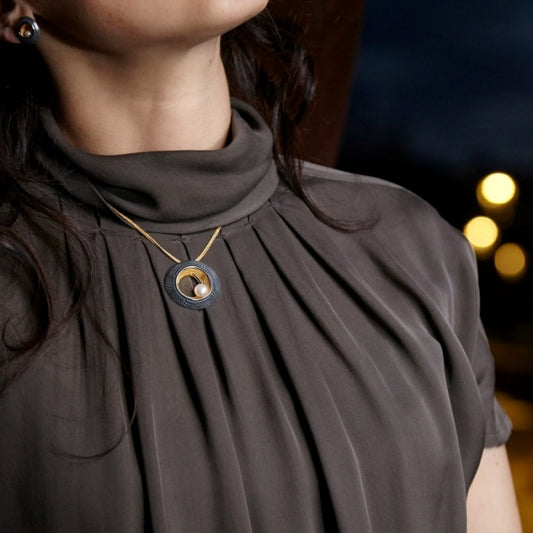 Due, Colgante pequeño con perla