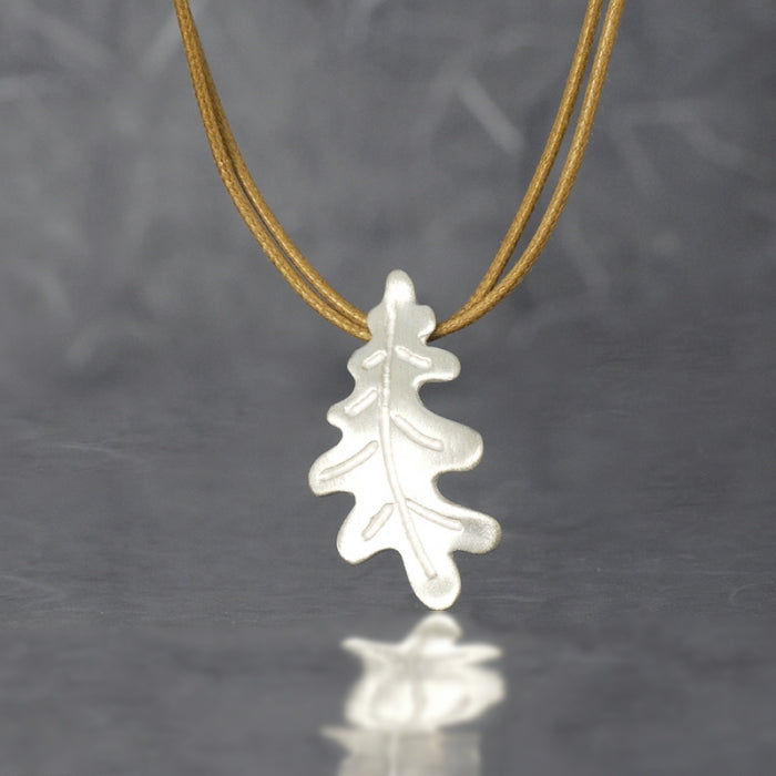 Carballo, colgante pequeño