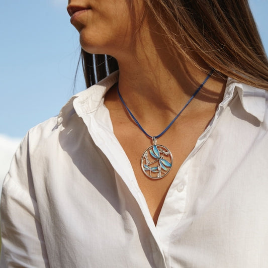 Art Nouveau, Colgante grande, con libélulas