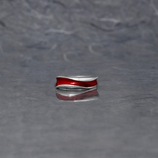 anillo en plata de Ley 925 con galvanizado rojo en su interior, coleccion Azahar de Ardentia