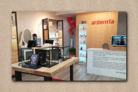 Convocada la XI edición del Concurso Deseña unha xoia para a túa nai