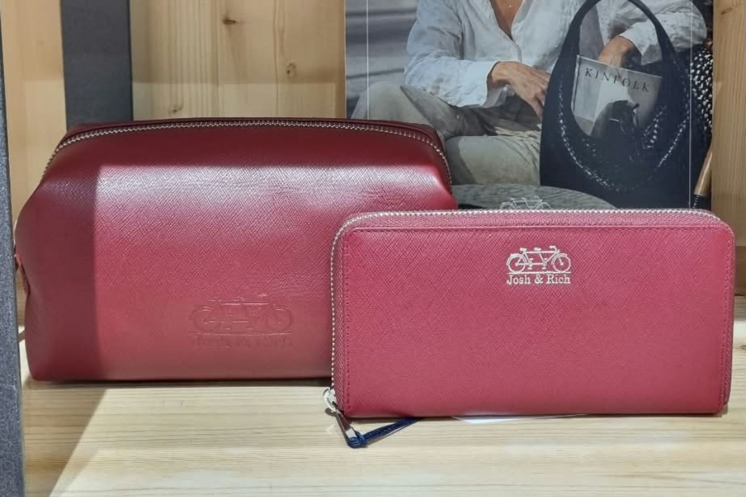 Bolsos de piel Josh & Rich disponibles en Ardentia A Coruña