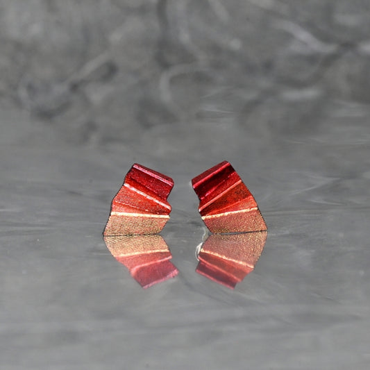 Origami pátina rojizo, pendientes de presión pequeños