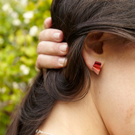 Origami pátina rojizo, pendientes de presión pequeños