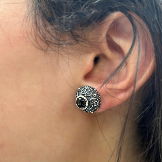 Torque Azabache, Pendientes de presión