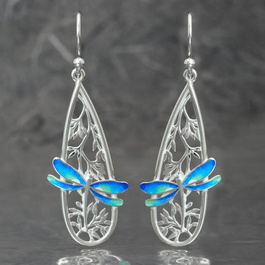 Art Nouveau, pendientes alargados, con libélula y gancho móvil