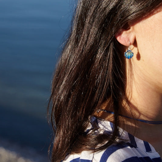 Finisterrae, pendientes de gancho móvil