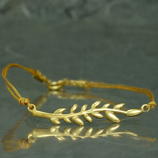 Fento chapado, pulsera de hilos