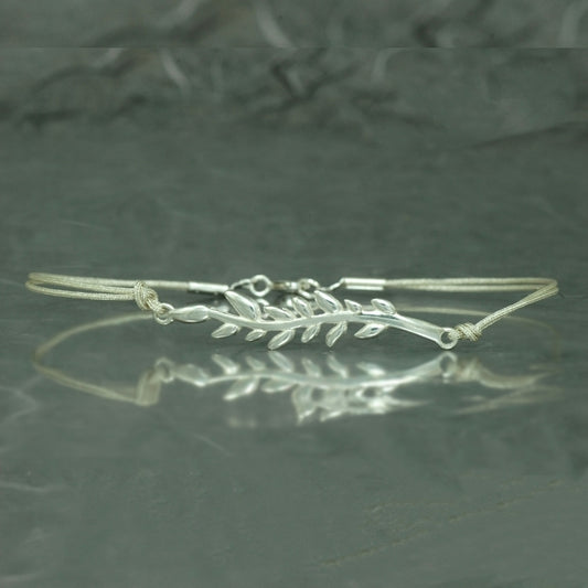 Fento, pulsera de hilos
