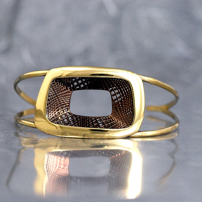 Nasa marrón, Pulsera ancha