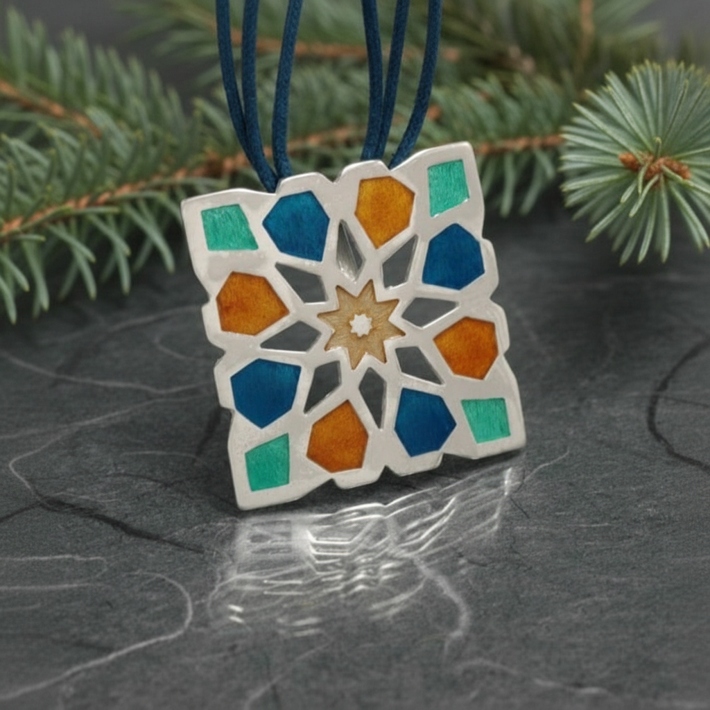 Colgante mediano, Alhambra 663