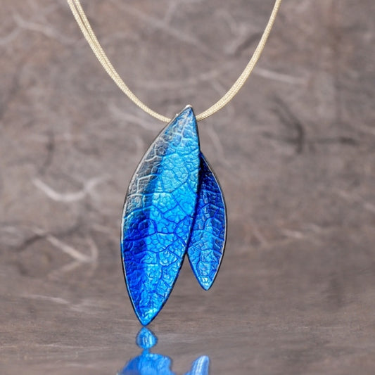 Colgante alargado Haz-Envés